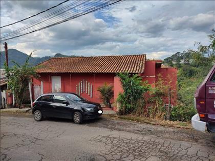 Casa à Venda