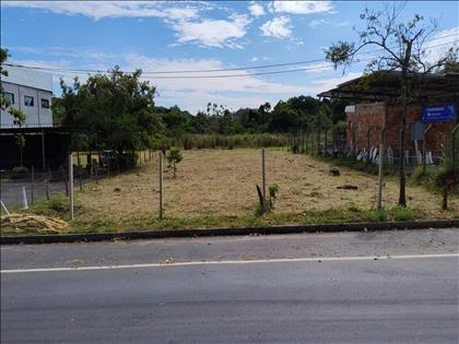 Terreno à Venda