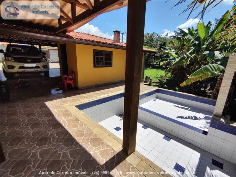 Casa a Venda no Jardim Martineli em Itatiaia