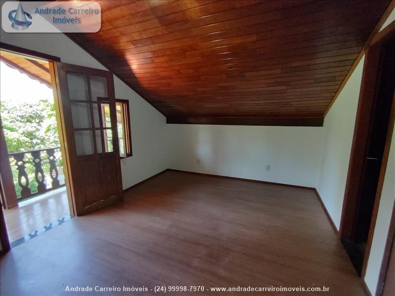 Casa a Venda no Jardim Martineli em Itatiaia