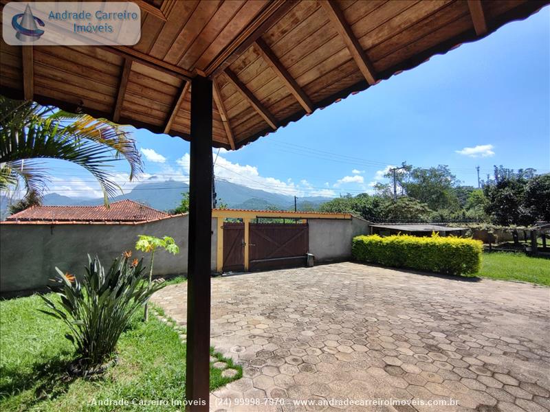 Casa a Venda no Jardim Martineli em Itatiaia