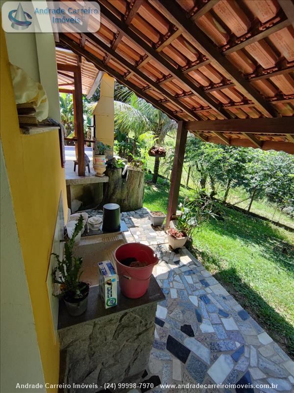 Casa a Venda no Jardim Martineli em Itatiaia