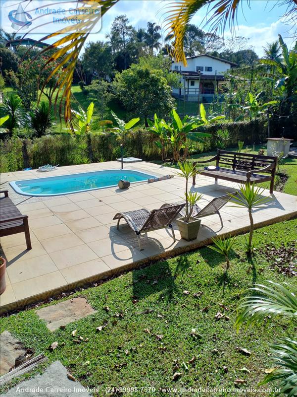 Casa a Venda no Jardim Martineli em Itatiaia