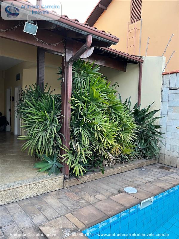 Casa a Venda no Jardim Amália 1 em Volta Redonda