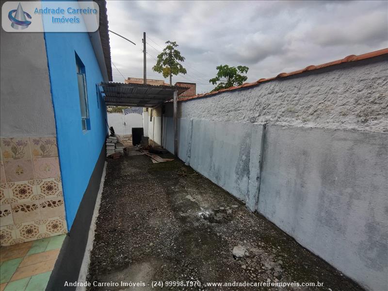 Casa a Venda no Vila Julieta em Resende