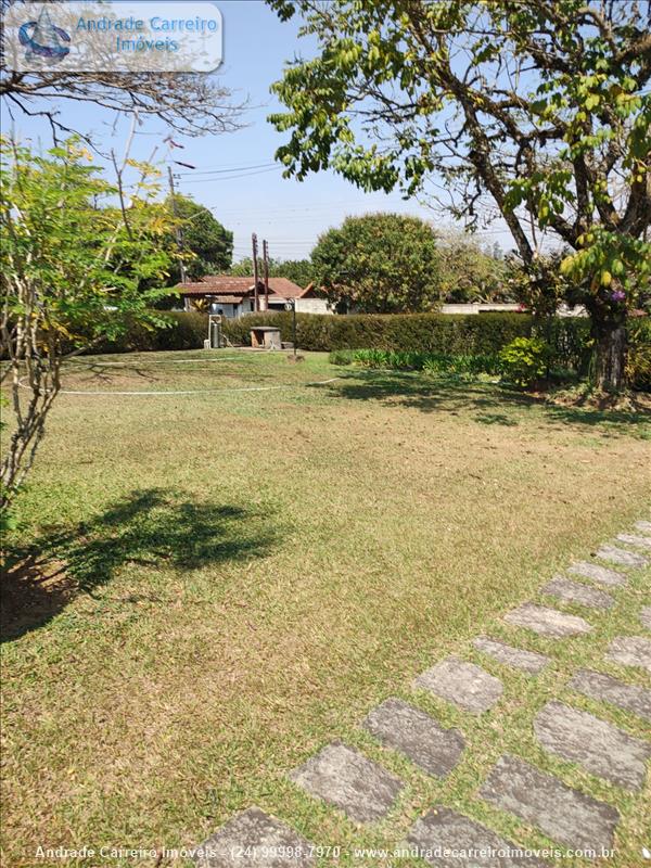 Casa a Venda no Jardim Martineli em Itatiaia