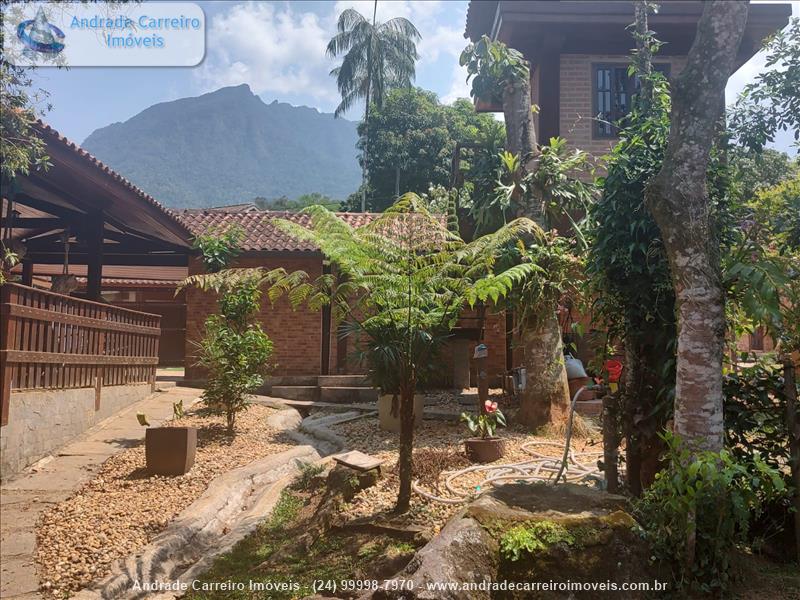 Casa a Venda no Jardim Martineli em Itatiaia