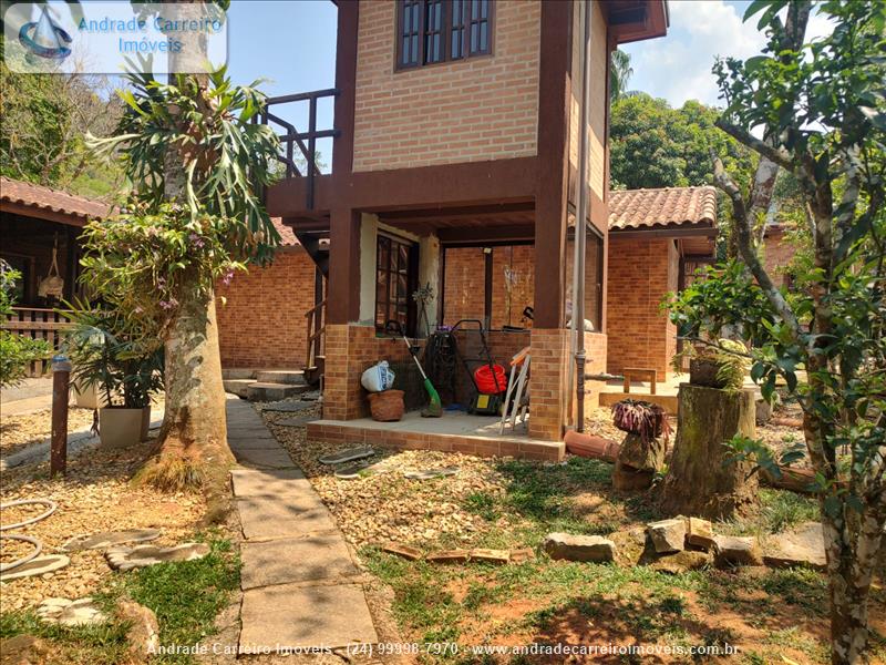 Casa a Venda no Jardim Martineli em Itatiaia