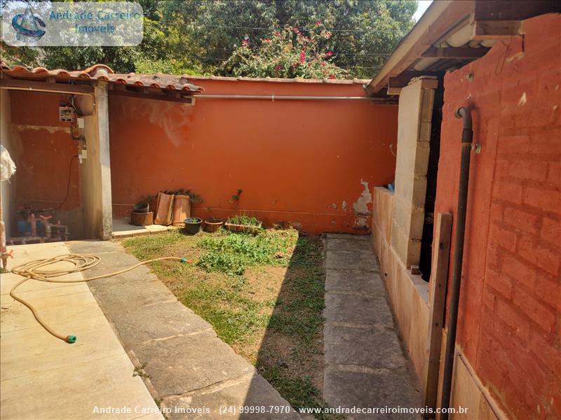 Casa a Venda no Jardim Martineli em Itatiaia