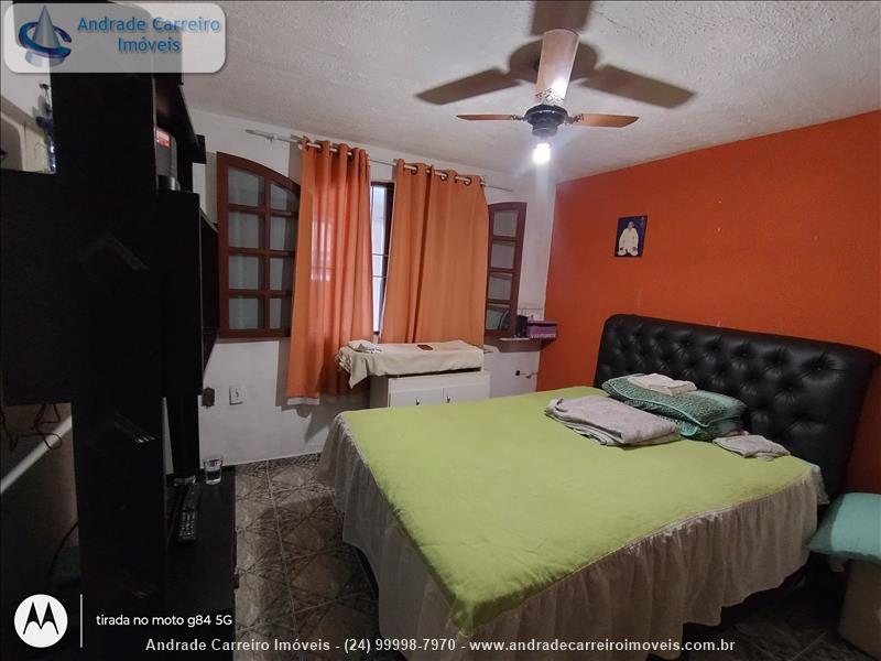 Casa a Venda no Cidade Alegria em Resende