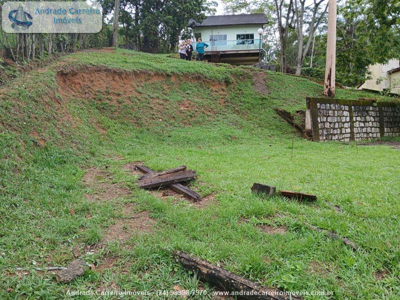 Terreno a Venda no Penedo em Itatiaia