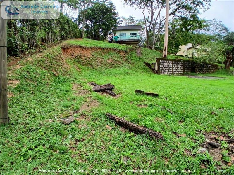 Terreno a Venda no Penedo em Itatiaia