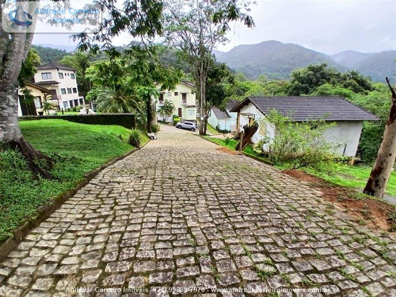 Terreno a Venda no Penedo em Itatiaia