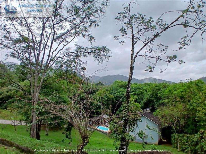 Terreno a Venda no Penedo em Itatiaia