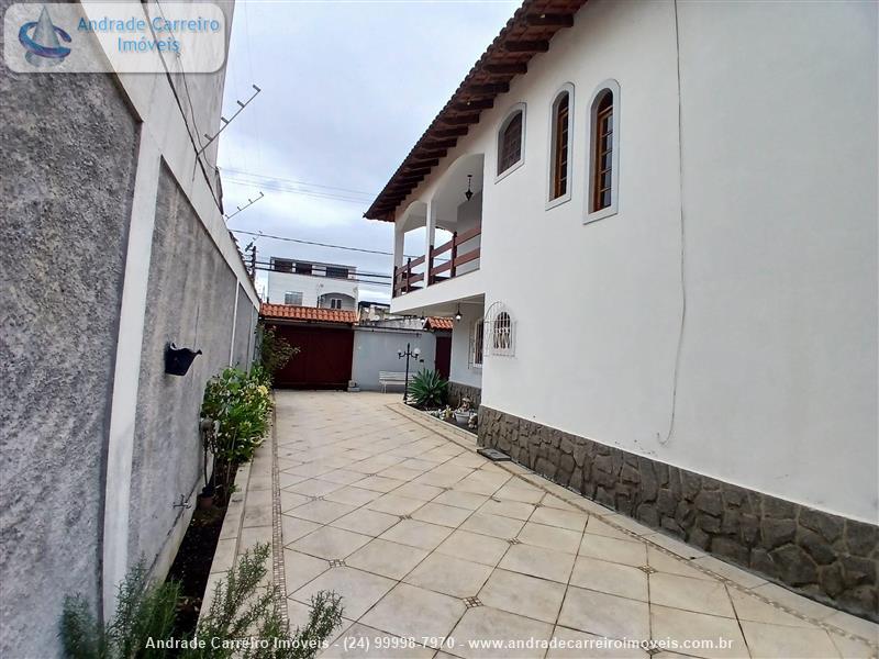 Casa a Venda no Vila Julieta em Resende