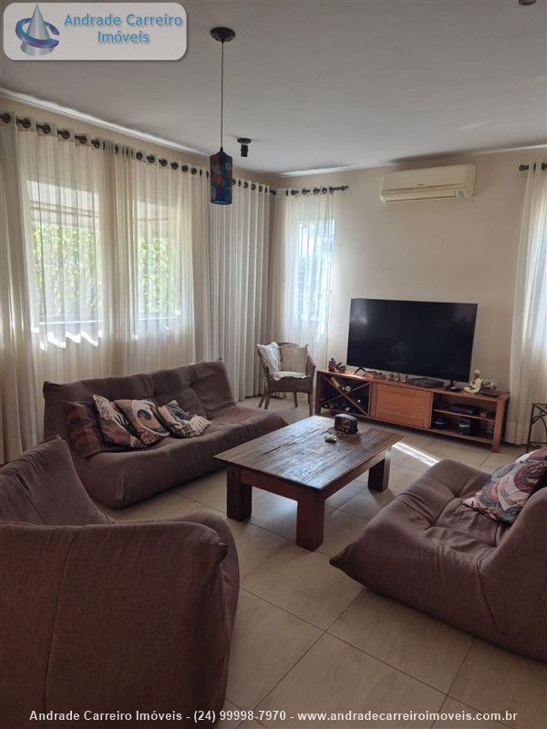 Casa a Venda no Montese em Resende