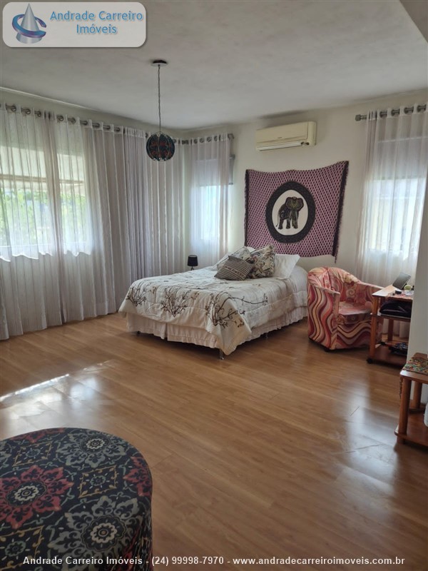 Casa a Venda no Montese em Resende