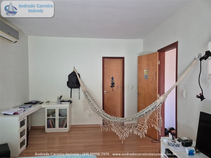 Casa a Venda no Montese em Resende