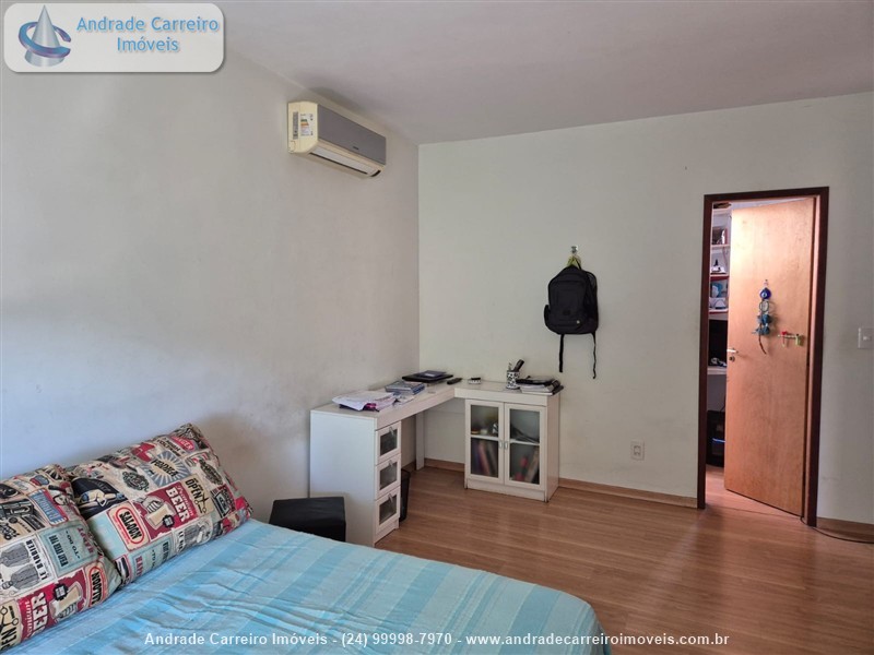 Casa a Venda no Montese em Resende
