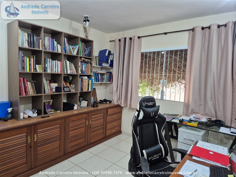 Casa a Venda no Montese em Resende