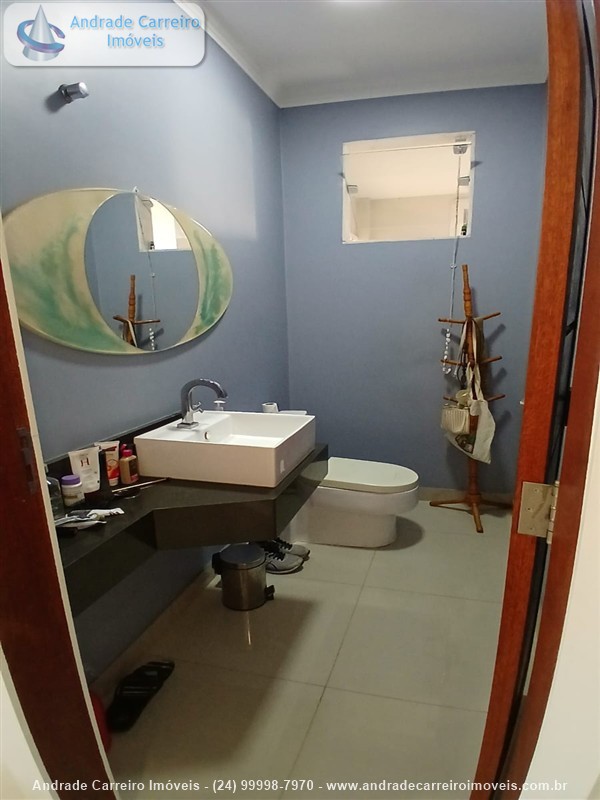 Casa a Venda no Mirante da Colina em Volta Redonda