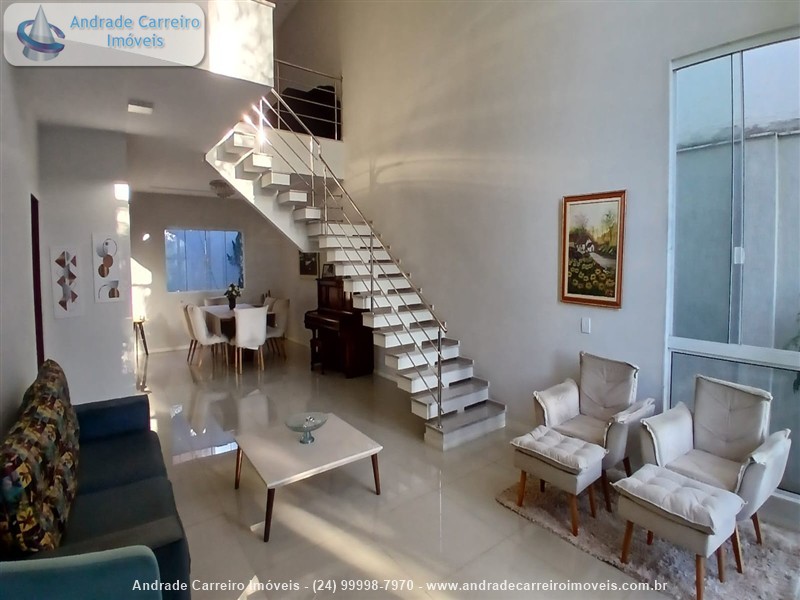 Casa a Venda no Mirante da Colina em Volta Redonda
