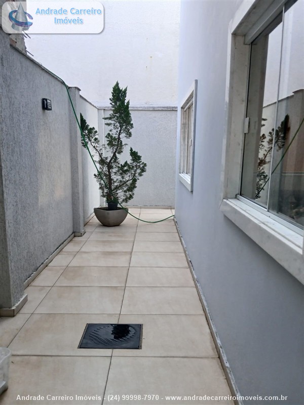 Casa a Venda no Mirante da Colina em Volta Redonda