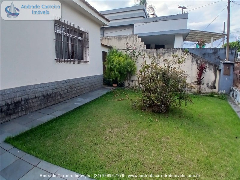 Casa a Venda no Santa Cecília - Manejo em Resende