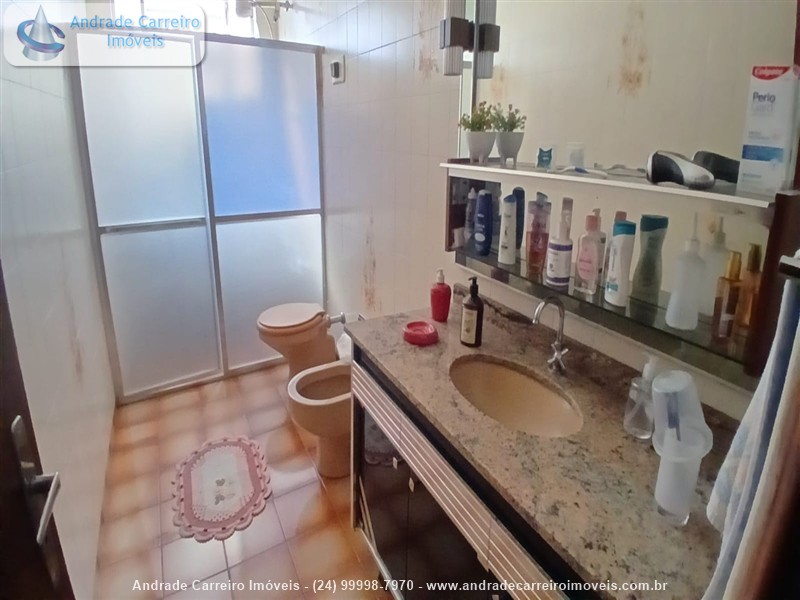 Casa a Venda no Santa Cecília - Manejo em Resende