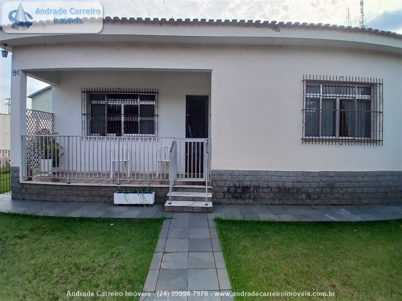 Casa a Venda no Santa Cecília - Manejo em Resende