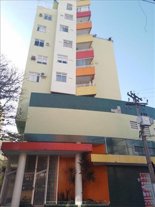 Apartamento à Venda